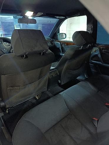 w210 krilo: Mercedes-Benz E-Class: 2 l | 1998 il Sedan — 8
