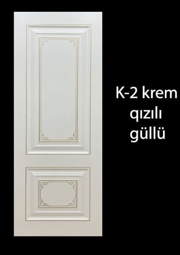 qapi seyf: Ağ rəngdə, klassik üslubda dizayn edilmiş qapı. Qapının səthi şaquli — 4
