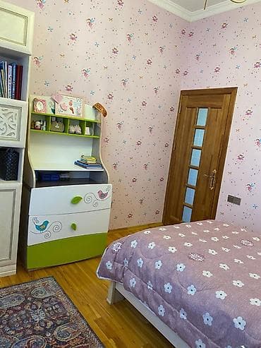 taxta ref: Oğlan və qız üçün, İşlənmiş, Siyirməli, Bələmə masası, Stulsuz — 2