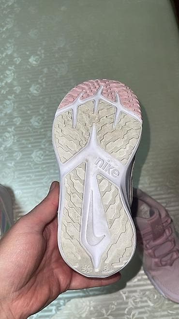 кросовки: Цвет - Розовый Кроссовки, Nike, Размер: 28, Для девочек — 4