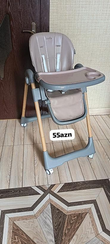 Yemək masaları, oturacaqları: Nuray Kidilo firması yemek masasi qiymeti 55 azn. Ünvan: Bine savxoz — 1