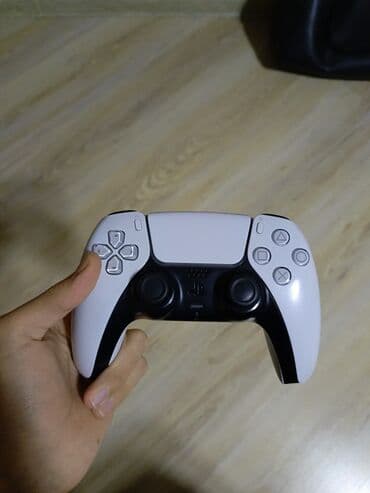 PS2 & PS1 (Sony PlayStation 2 & 1): PlayStation 5 dualsens orjinaldir problemsizdir ehdiyac yoxdu deye — 1