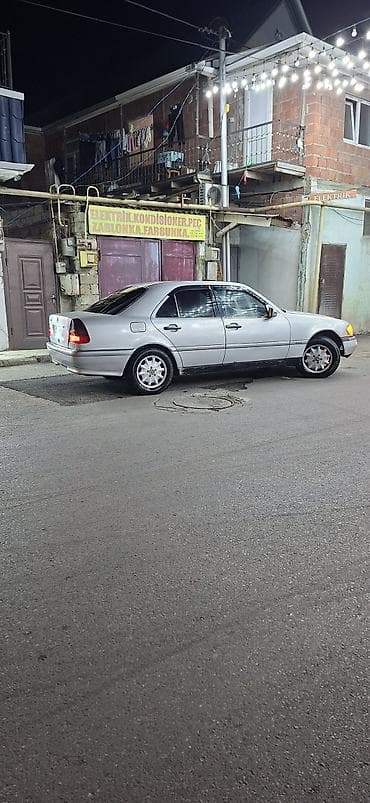 dəmir kalot: Mercedes-Benz C 200: 2 l | 1993 il Sedan — 2