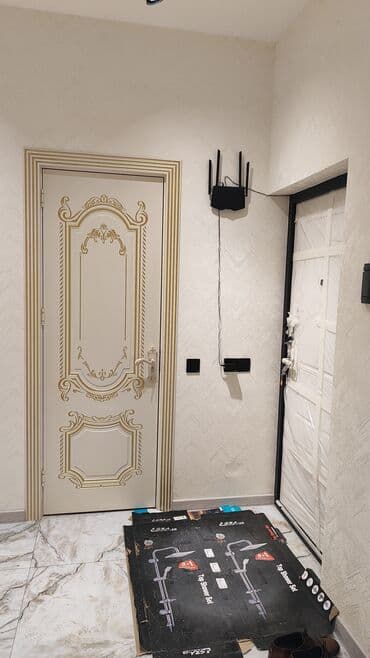 OXU sonra elaqe yarad. ev iki otaxlıdı, evde bir nefer galır.temizkar