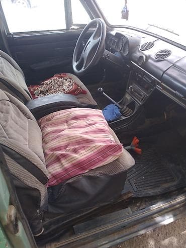 avto 312: VAZ 2106, yaşıl rəng, sedan kuzov. Texniki xüsusiyyətlər və — 4