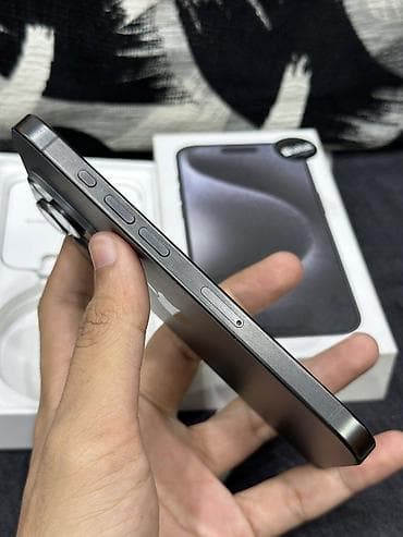 iphon 14 pro: IPhone 15 Pro, 256 GB, Natural Titanium, Simsiz şarj — 3