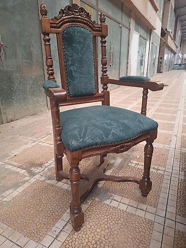 Qonaq otağı üçün, Yeni, Açılan, Oval masa, 8 stul — 9