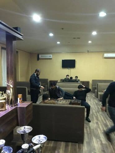 obyekt moyka satılır: Qarayev metrosu yaxınlığında 234 kv sənədi çıxarış olan 2 mərtəbəli — 13