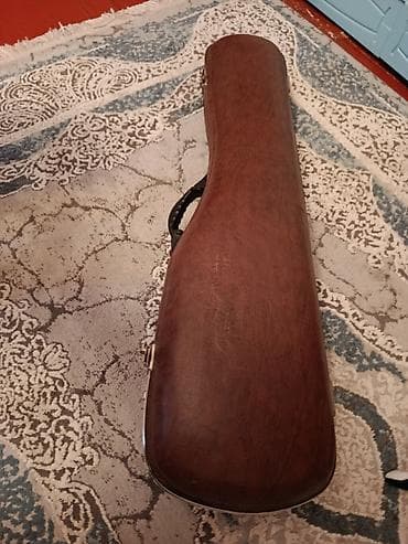 Zərb alətləri: Tar satilir təmiz tut agacındandır çanaği qolu isə qoz agacıdir 1250 — 7