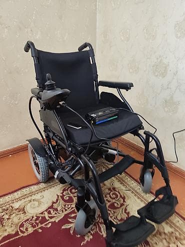 tekerli araba: Elektrikli əlil arabası - Joystick idarəetməsi: sağ qoltuqaltına — 1