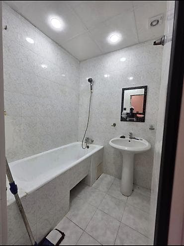 Qarajlar: Bakı, Bakıxanov qəs., 2 otaqlı, Köhnə tikili, 57 kv. m — 3