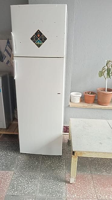 ayfon 11 islenmis: İki qapılı soyuducu (üstdə dondurucu) - Klassik ağ gövdə, yuxarıda — 5