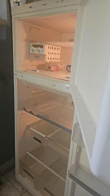 Elektronika: Siemens iki qapılı soyuducu - Üst kamera: dondurucu bölmə, “iceBox” — 2