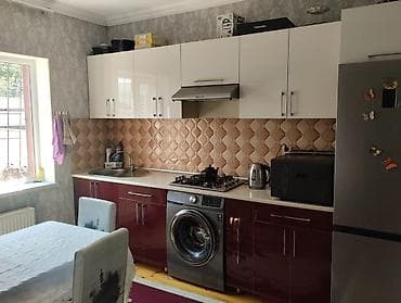 Продажа домов: 3 комнаты, 75 м², Средний ремонт — 8