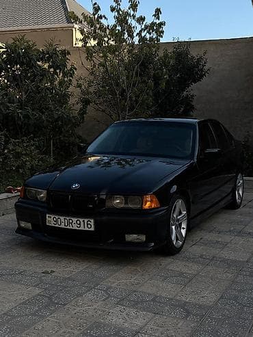 bmw 8: BMW 3 series: 1.8 l | 1995 il Sedan — 1