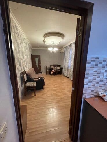 kirayə masazır: Evdə yaşamaq üçün hərbir şərait var. Marşruta yaxındır. Yaxınlıqda — 13