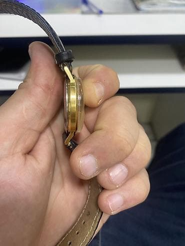 samsung watch 1: İşlənmiş, Qol saatı, Vostok, rəng - Qızılı — 5