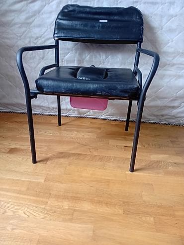 Tualet kreslosu və əlil arabası komplekti - Tualet kreslosu: möhkəm