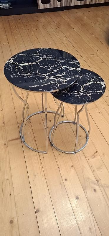 Yumru masa, Açılmayan, Təkərsiz, Şüşə, Zəmanətsiz