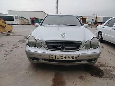 klassik maşınlar: Mercedes-Benz E 220: 2.2 l | 2001 il Sedan — 6