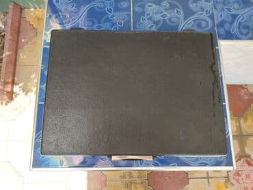 Eynəklər: Diplomat el cantasi.ssr dovrunde qalib.istifade olunmayib o vaxtdan — 1