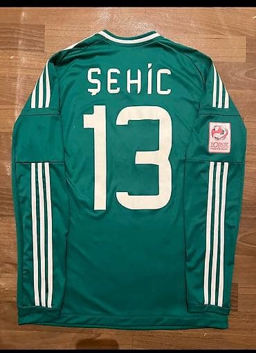 van cleef sirga: Futbolka, Adidas, M, rəng - Yaşıl — 1