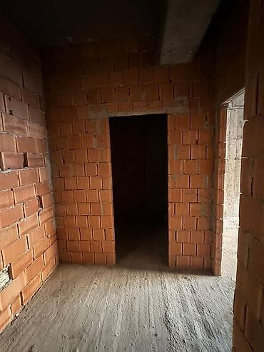 Yeni tikili binada mənzil – təmirsiz (pod-mayak) planlama,Guneshli