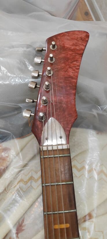 Elektron gitara, 6 sim, İşlənmiş, Pulsuz çatdırılma — 4