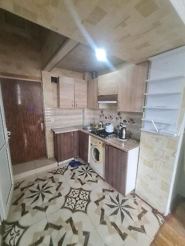 ağdaşda evlər: 3 otaqlı, Səbail r. r-nu — 7