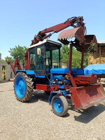 селка трактор: Traktor T28, 1985 il, 555 at gücü, motor 4.5 l, İşlənmiş — 1
