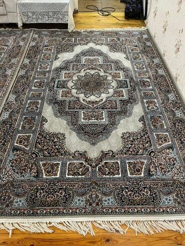 ipək xalça: Xalça Dekorativ, İran, Kredit yoxdur — 1