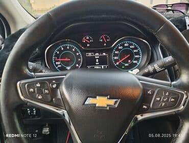 maşın guzgusu: Chevrolet Cruze: 1.4 л | 2017 г. Седан — 13