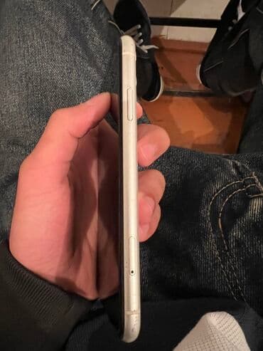 iphone mingəçevir: IPhone 11, Ağ, Face ID — 4