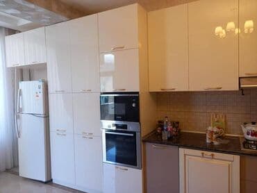 nerimanov metrosunda kiraye evler: Nərimanovda, MetroParkın yaxınlığında, 17 mərtəbəli binanın 6-ci — 7