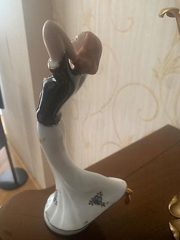 Другие комплектующие: Antik qız fiquru — 2