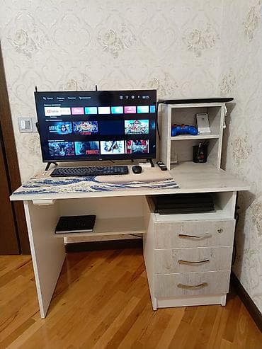 Düz masa, Polkalı, Siyirməli, Azərbaycan, Mat laminat