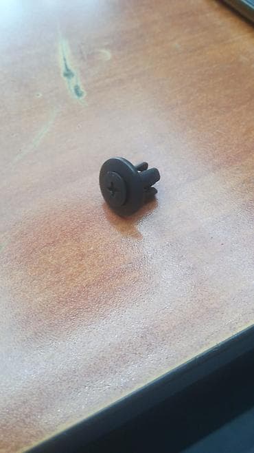 Крепежные изделия: Məhsul: Avtomobil plastik bərkidici klipslər (panjur və davlumbaz — 5