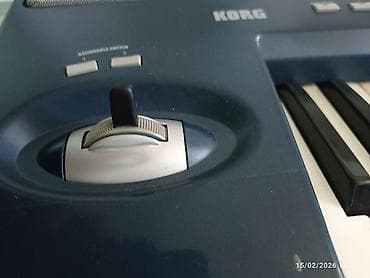 CD, DVD диски и кассеты: Синтезатор, Korg, Б/у — 10