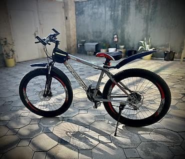 peredok velo: Velosiped 26-ıliq alınıb sürülmayib. 21 Skorost. Çantası, su qabı — 1