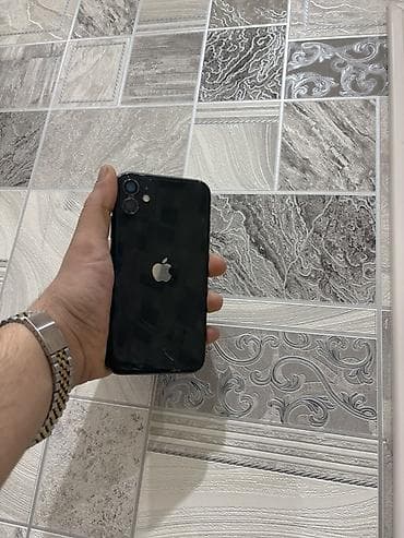 tel halva: IPhone 11 — 5