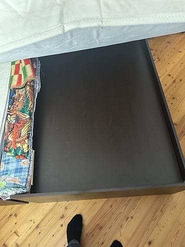 Çarpayılar: İkinəfərlik çarpayı, Bazalı, Matras ilə, Siyirməli — 4