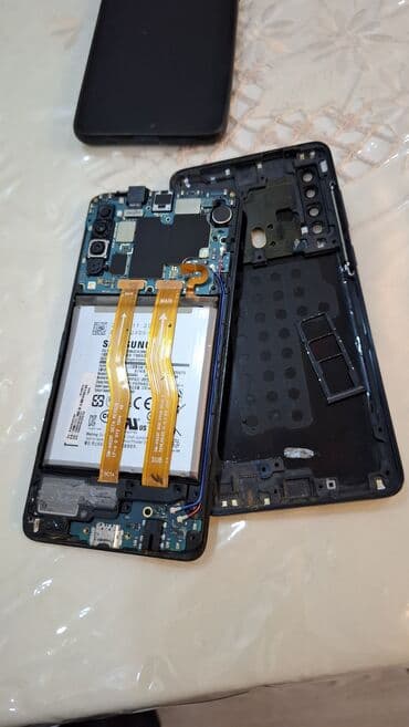 lenova k5 ekran: Salam Samsung A9 procesiri yanib. ekran salamatdi satiram 50 manat — 5