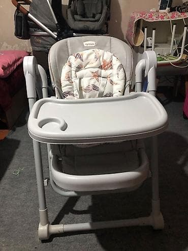 Oyuncaqlar: POPYPAPA yemek stolu 60 azn. tecili satilir prablemi yoxdu 2-3 ay — 1