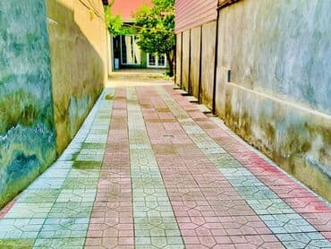 5 otaqlı, 600 kv. m, Orta təmir