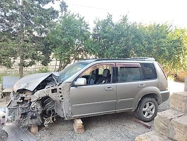 nissan pikab: Nissan X-Trail 2001. 260000 km. Yeni qəza keçirib, mator və karopka — 5