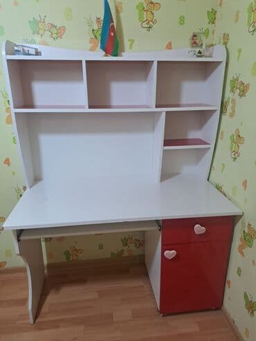 əl ilə çəkilmiş rəsimlər: Oğlan və qız üçün, İşlənmiş, Siyirməli, Yazı masası, Stulsuz — 1