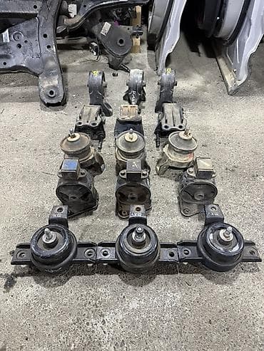 Məhsul: Mühərrik və sürətlər qutusu yastıqları (mühərrik