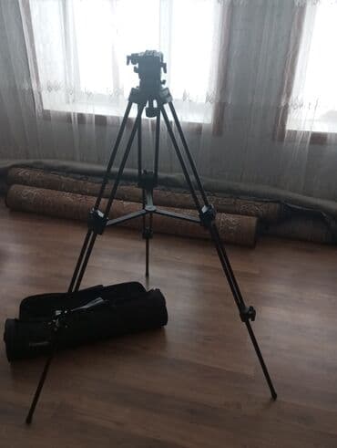 təhlükəsiz kamera: Kamera üçün statif — 2