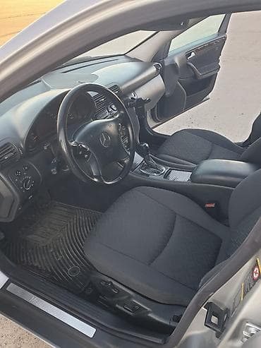 masin bazari az: Mercedes-Benz C-Class sedan - Korpus: sedan, gümüşü rəng - Kuzov — 5