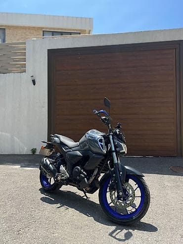 ucuz kask: Yamaha — 3